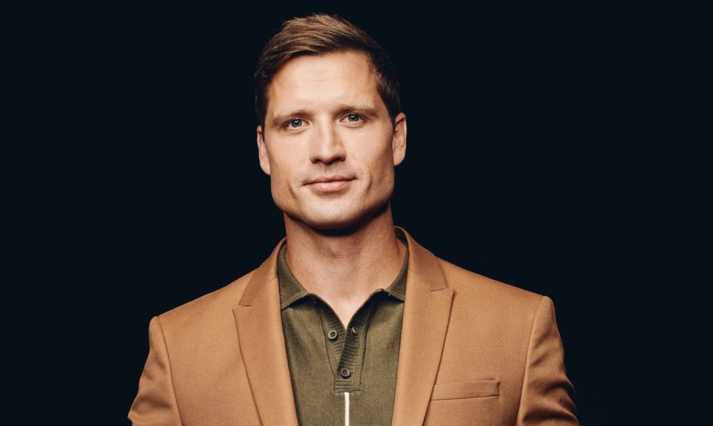 INTERVIEW Walker Hayes on his excitement for his project 'Black Sheep'